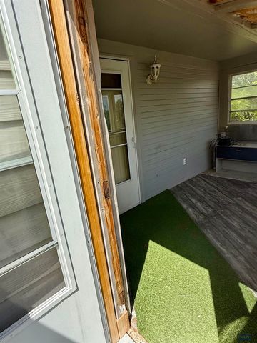 1117 SILVER ST, Rapid City, SD 57701