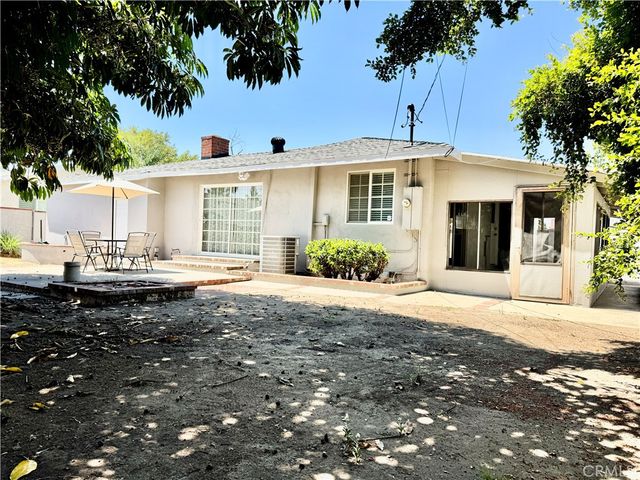 1906 W Kenoak Drive, West Covina, CA 91790