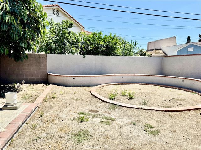 1906 W Kenoak Drive, West Covina, CA 91790