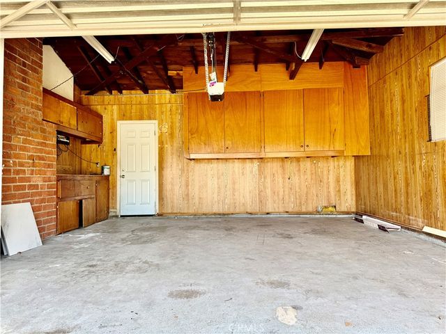 1906 W Kenoak Drive, West Covina, CA 91790