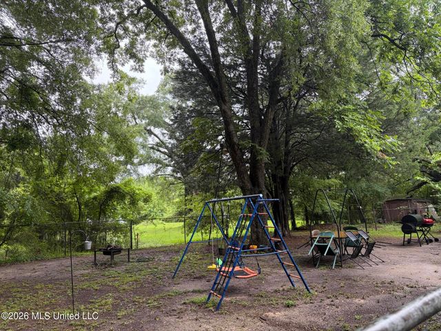 217 Cunningham Drive, Pearl, MS 39208
