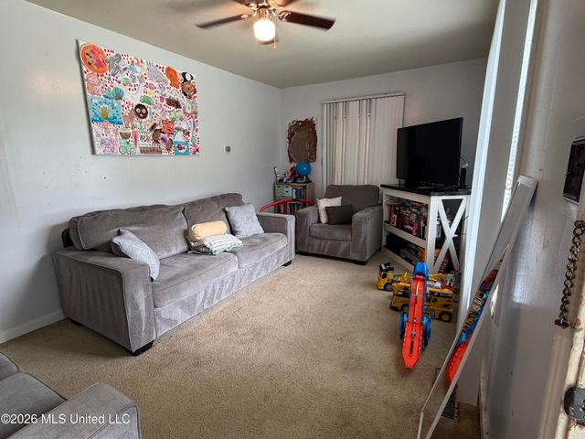 217 Cunningham Drive, Pearl, MS 39208