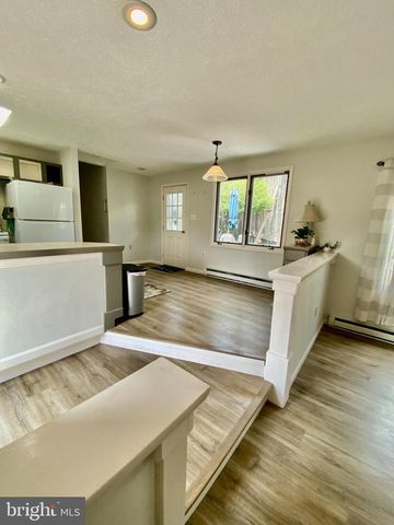 24875 OLD VALLEY PIKE, Maurertown, VA 22644