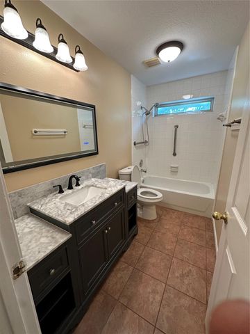 4530 Plantation Pass Drive, Humble, TX 77346