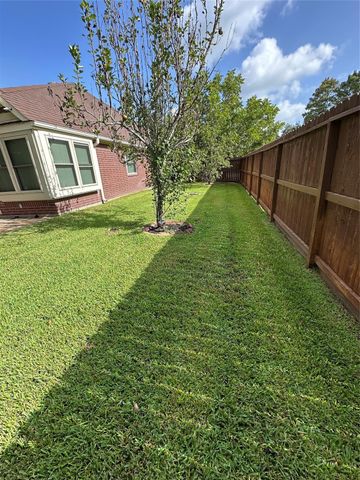 4530 Plantation Pass Drive, Humble, TX 77346
