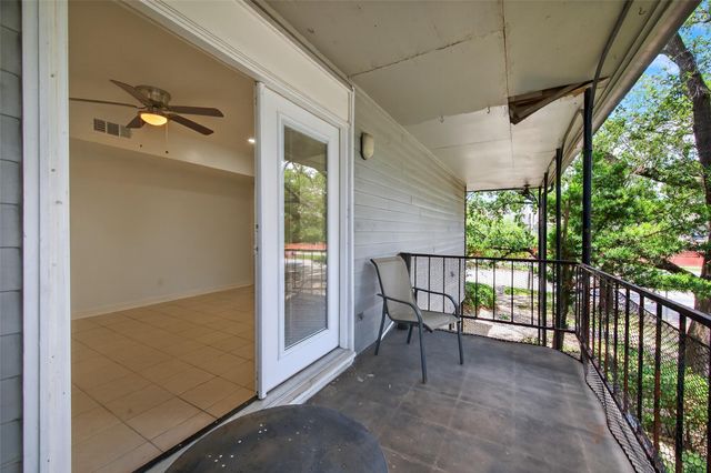 3300 Yorktown Street 16, Houston, TX 77056