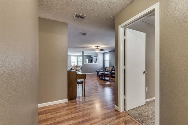 1608 Rialto Way, Fort Worth, TX 76247