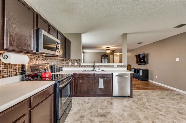 1608 Rialto Way, Fort Worth, TX 76247