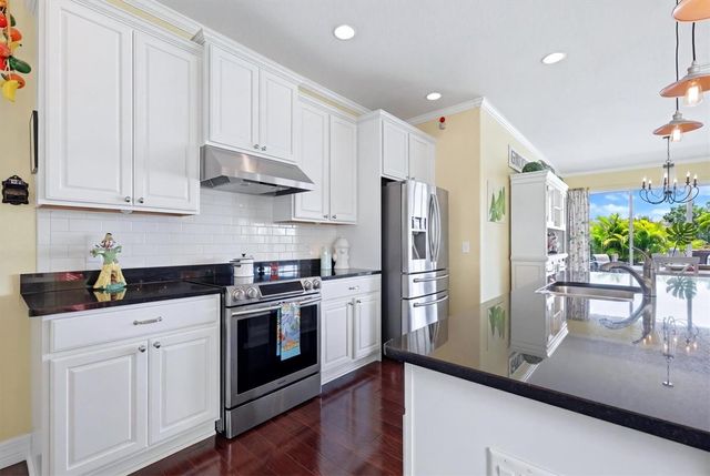 15658 APPLEWHITE CIRCLE, Port Charlotte, FL 33981