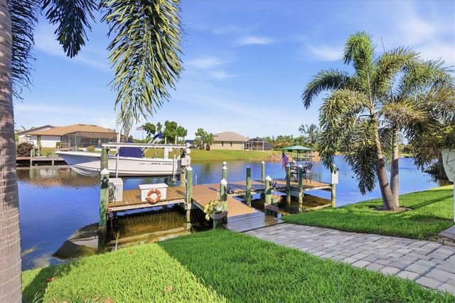15658 APPLEWHITE CIRCLE, Port Charlotte, FL 33981