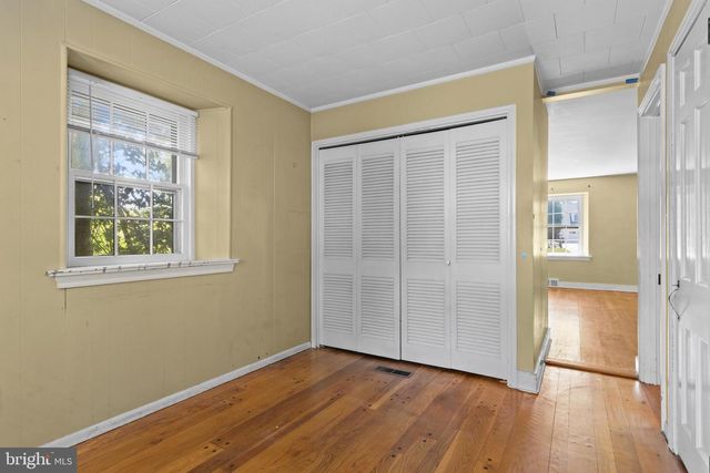 103 BROWNING LN, Bryn Mawr, PA 19010