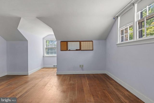 103 BROWNING LN, Bryn Mawr, PA 19010