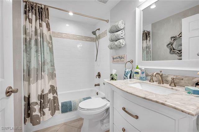 4140 Bayhead DR 106, Bonita Springs, FL 34134