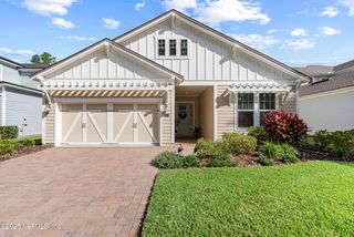 396 FRESHWATER Drive, St. Johns, FL 32259