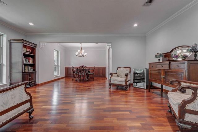 6226 Paisley Street, Houston, TX 77096