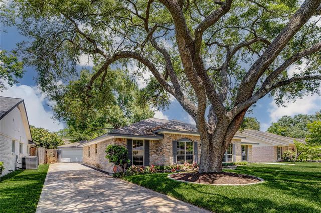 6226 Paisley Street, Houston, TX 77096