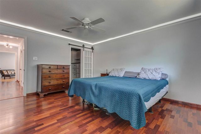 6226 Paisley Street, Houston, TX 77096