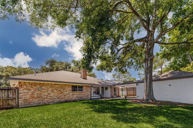 6226 Paisley Street, Houston, TX 77096