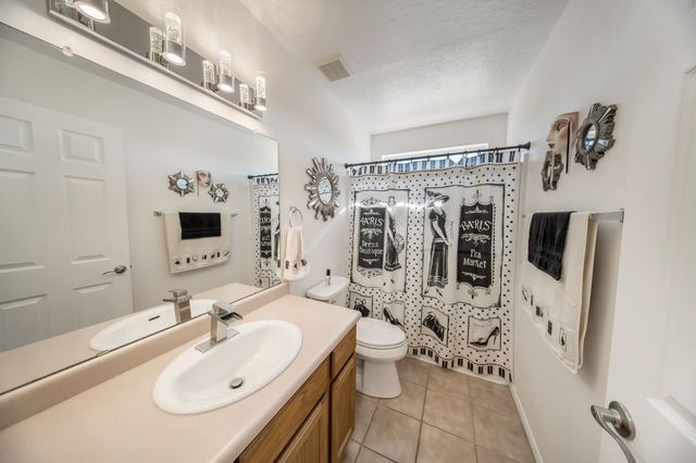 2812 Monument Drive NW, Albuquerque, NM 87120