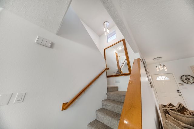 2812 Monument Drive NW, Albuquerque, NM 87120