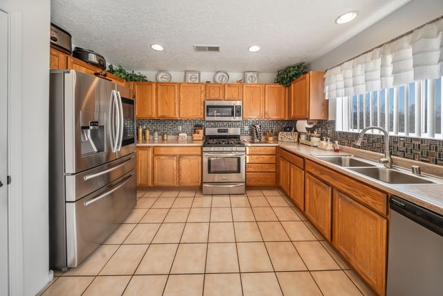 2812 Monument Drive NW, Albuquerque, NM 87120