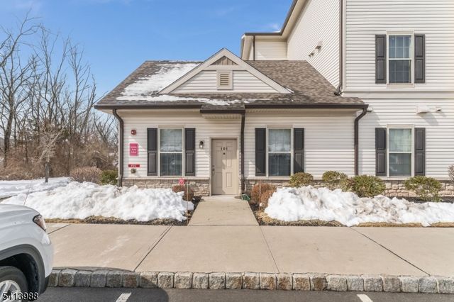 101 Altra Road, Raritan Twp., NJ 08822