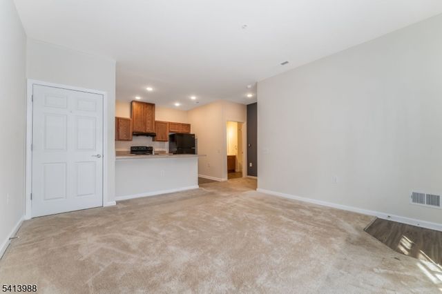 101 Altra Road, Raritan Twp., NJ 08822