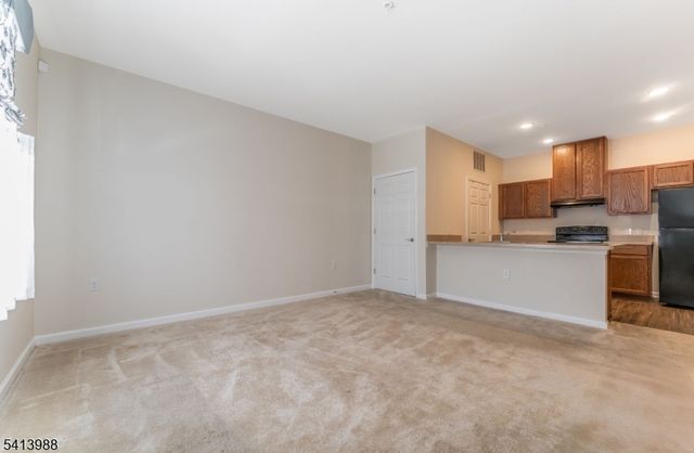 101 Altra Road, Raritan Twp., NJ 08822