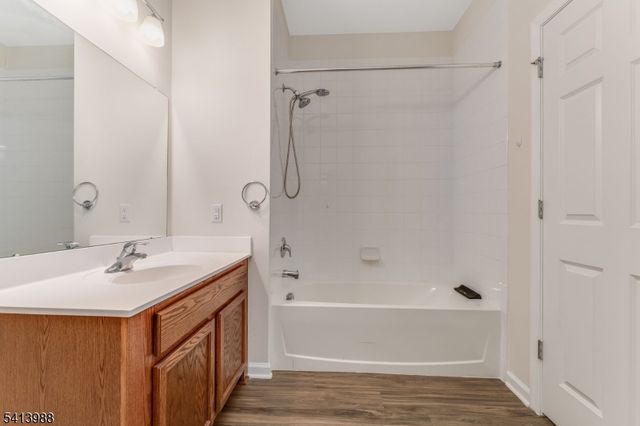 101 Altra Road, Raritan Twp., NJ 08822