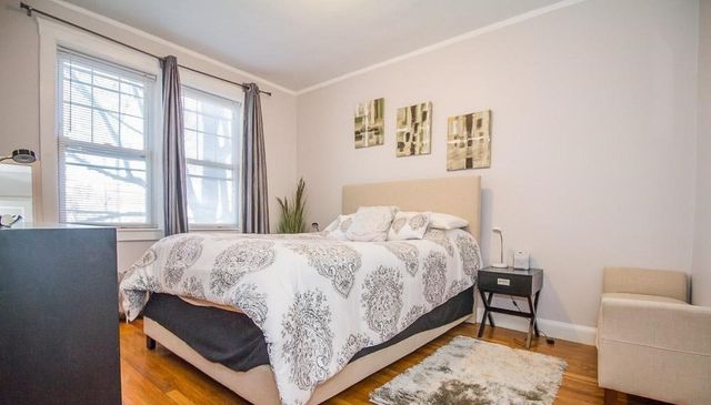 187 Kent St 3, Brookline, MA 02446