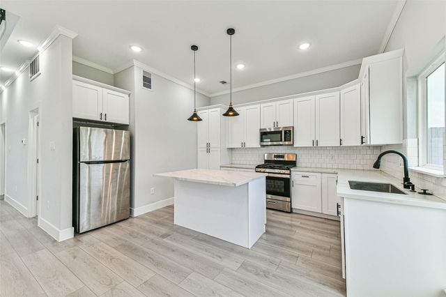 9202 Buffum Street, Houston, TX 77051