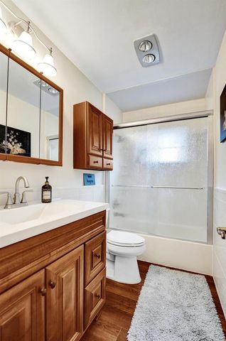 10544 NW 4th Street, Plantation, FL 33324