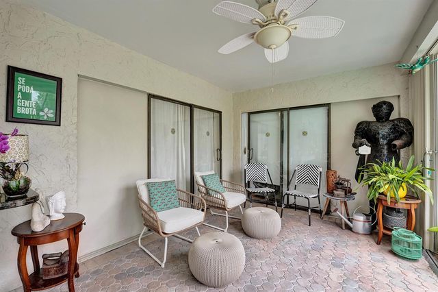 10544 NW 4th Street, Plantation, FL 33324