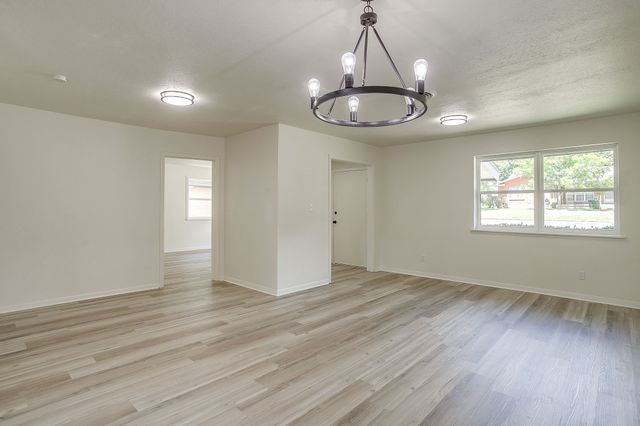 3501 Cimmaron Trail, Fort Worth, TX 76116