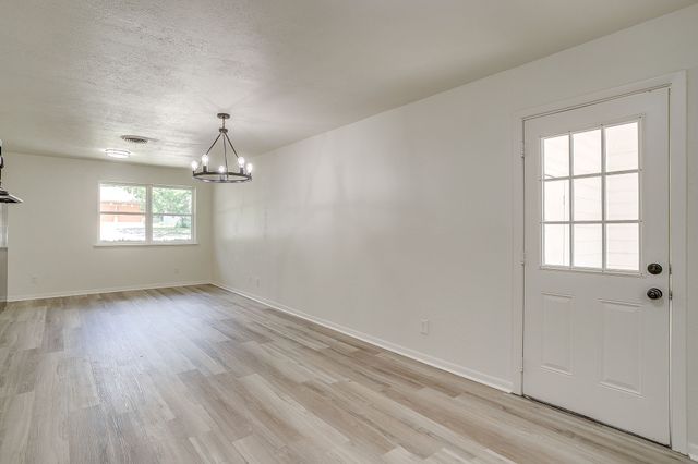 3501 Cimmaron Trail, Fort Worth, TX 76116