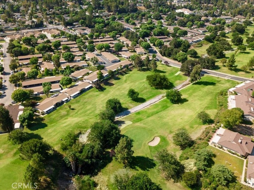 19155 Avenue Of The Oaks, Newhall, CA 91321 — photo 4