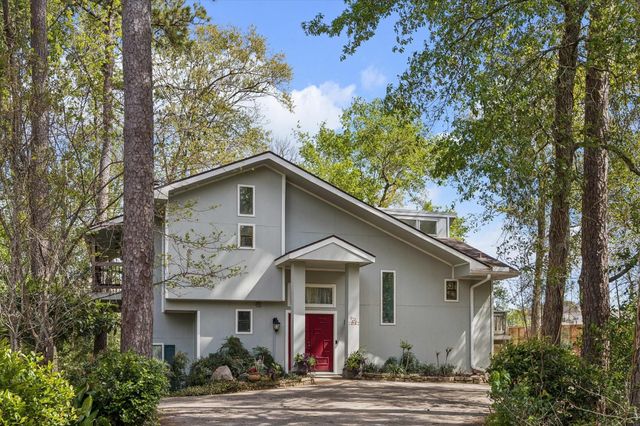 27 E Shady Lane, Houston, TX 77063