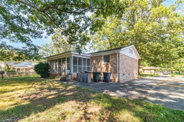 3105 Stratford Drive, Greensboro, NC 27408