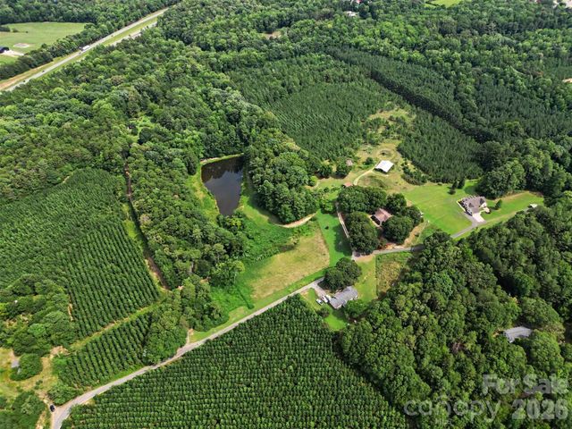 - Red Yam Farm Road, Dallas, NC 28034