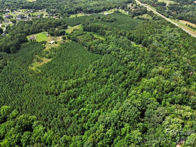 - Red Yam Farm Road, Dallas, NC 28034