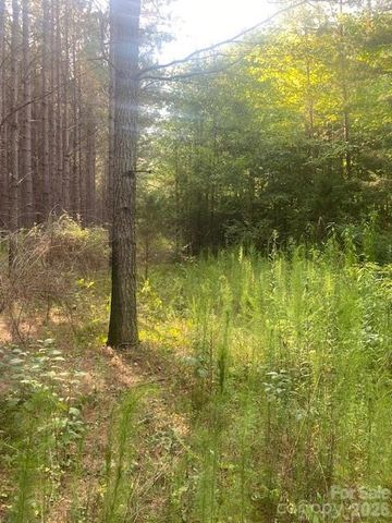 - Red Yam Farm Road, Dallas, NC 28034