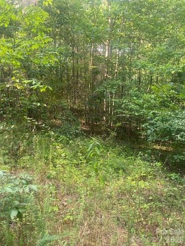 - Red Yam Farm Road, Dallas, NC 28034