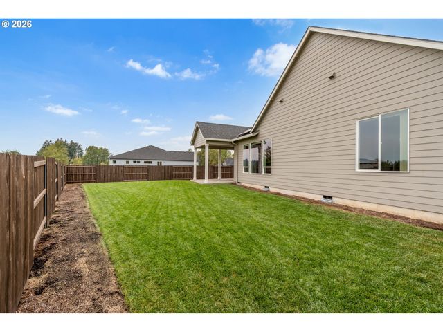 2401 E FOXTROT St, La Center, WA 98629
