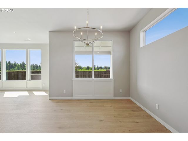 2401 E FOXTROT St, La Center, WA 98629
