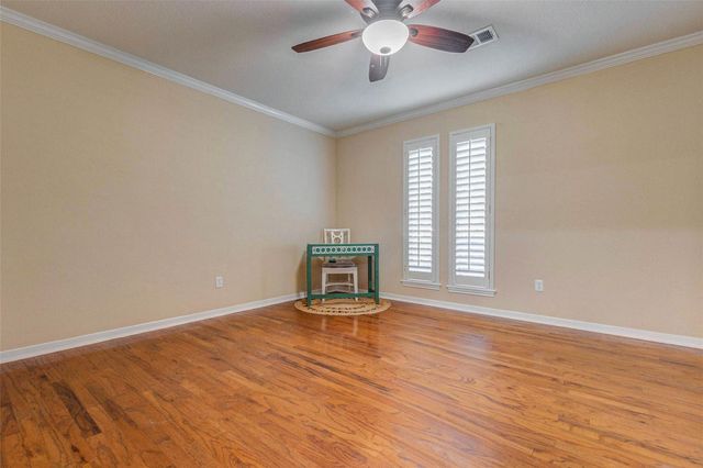 6710 Falling Waters Drive, Spring, TX 77379