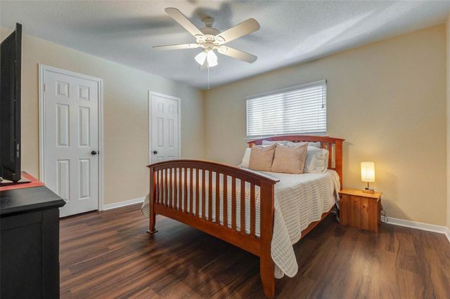 6710 Falling Waters Drive, Spring, TX 77379