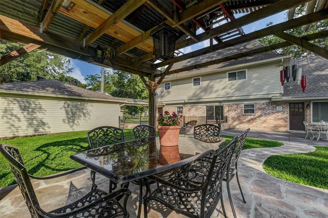 6710 Falling Waters Drive, Spring, TX 77379