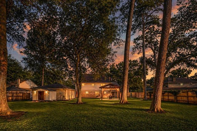 6710 Falling Waters Drive, Spring, TX 77379