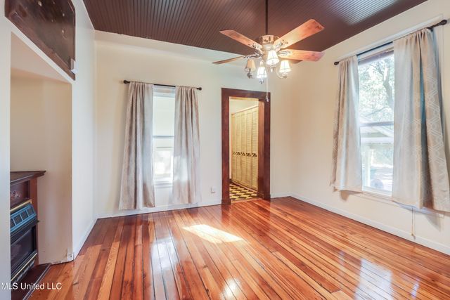 701 Commerce Street, Gulfport, MS 39507