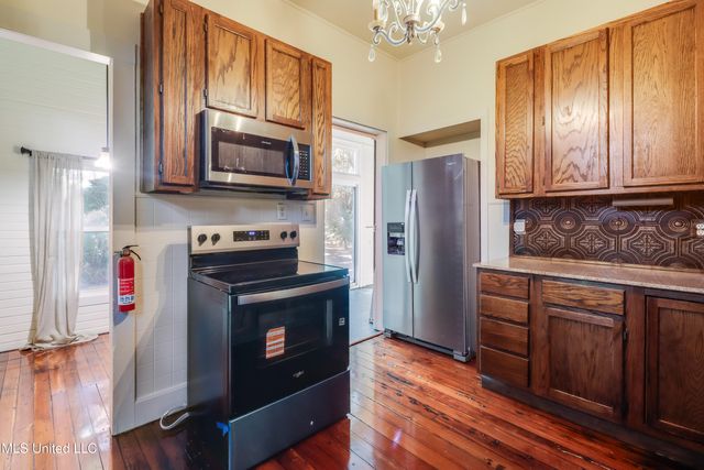 701 Commerce Street, Gulfport, MS 39507